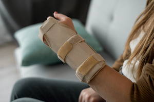 Syracuse Hand & Wrist Injury